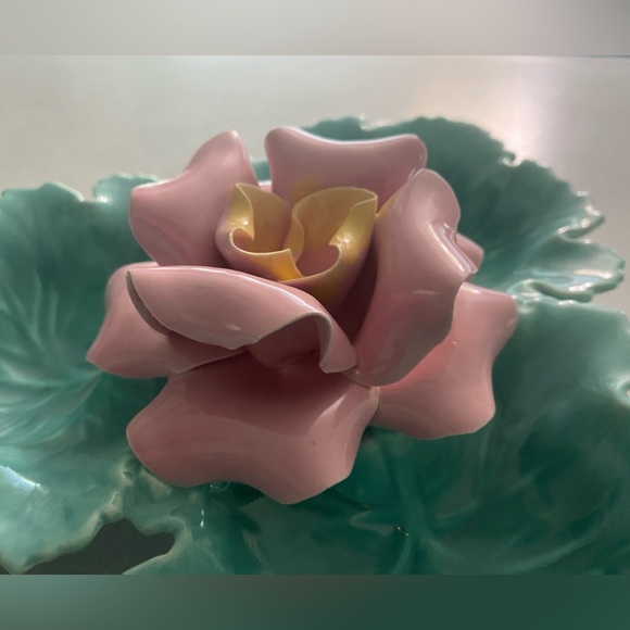 Vintage Enchanto candy dish turquoise leaves (cabbage?) and pink rose - Picture 4 of 16